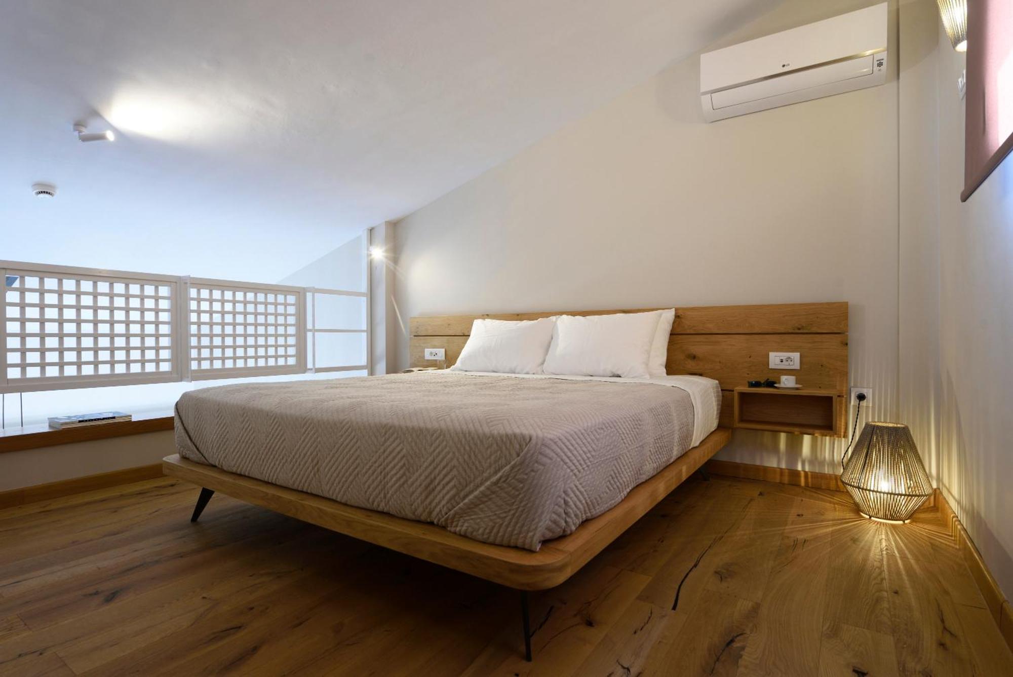 Falena Luxury Rooms Kalyves Polygyrou ภายนอก รูปภาพ