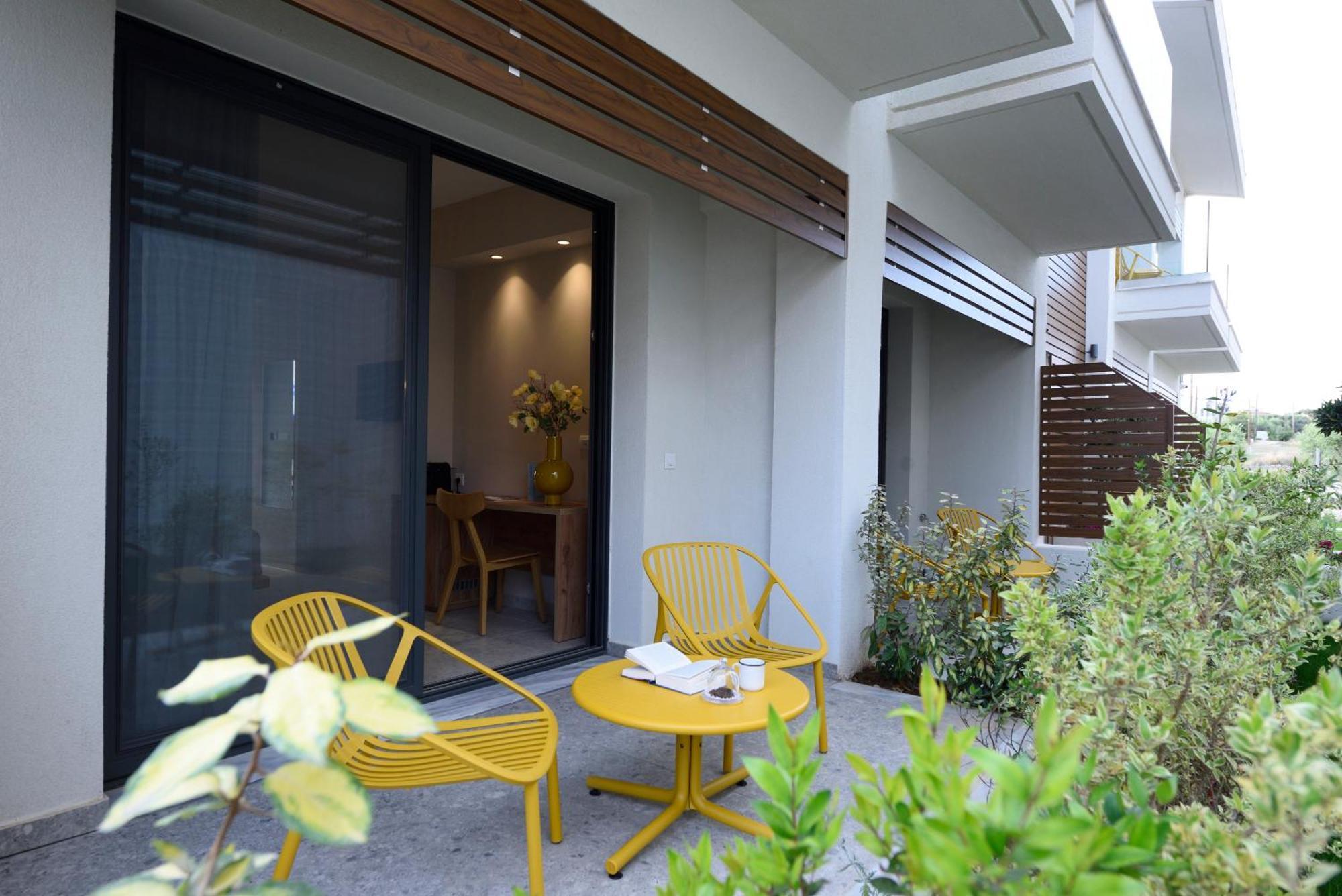 Falena Luxury Rooms Kalyves Polygyrou ภายนอก รูปภาพ